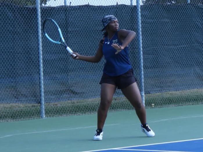 Jenny Nelson on court in action 